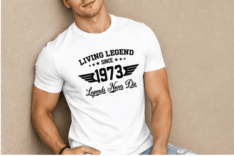 T-Shirt Homme « Living Legend 1973 » – Slim Fit, Imprimé Vintage & Style Casual VELICYA
